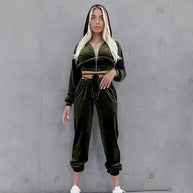 Damen sportlicher Cropped Fleece-Jogginganzug mit Reißverschluss und praktischen Taschen WW