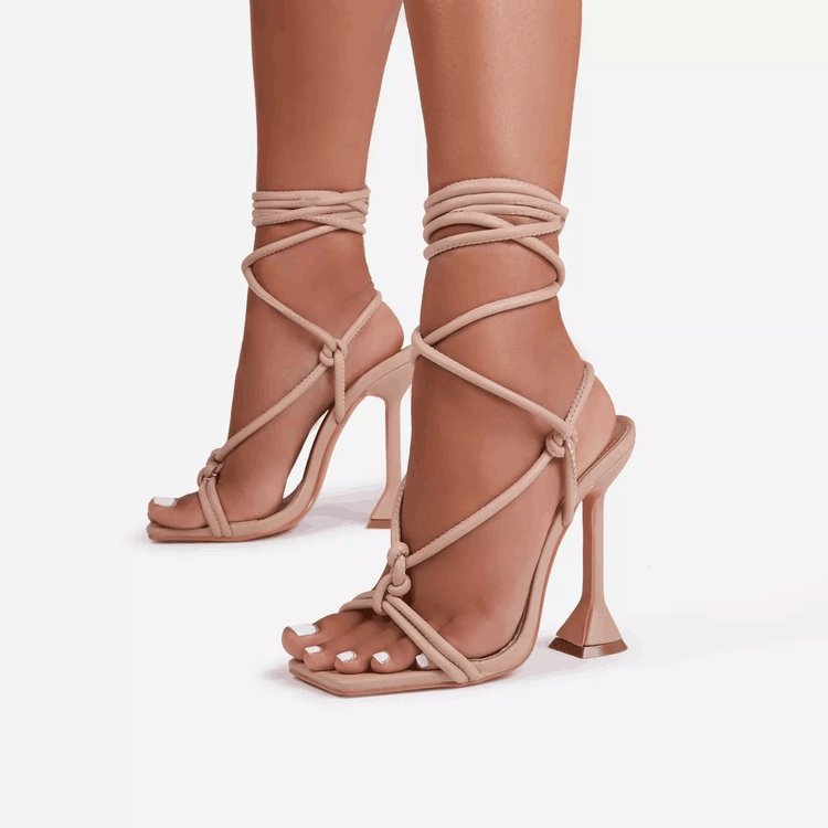 Damen elegante Sandalen mit schnörkeligem Design WW