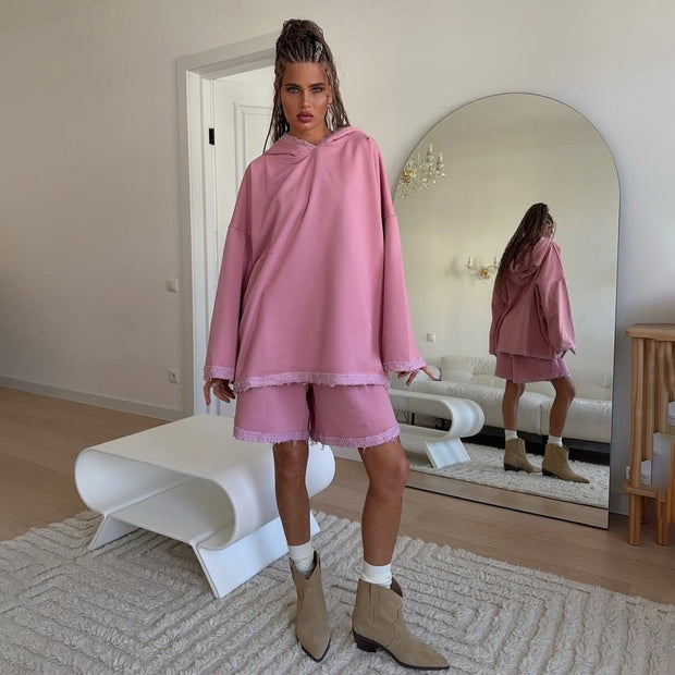 Damen sportlicher Oversized Hoodie mit fransigen Details und Shorts-Set WW