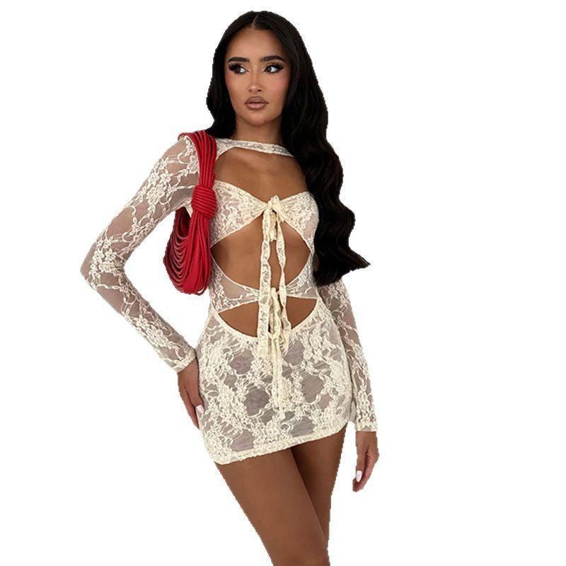 Damen Spaghetti-Träger Minikleid mit Cut-Out-Design WW