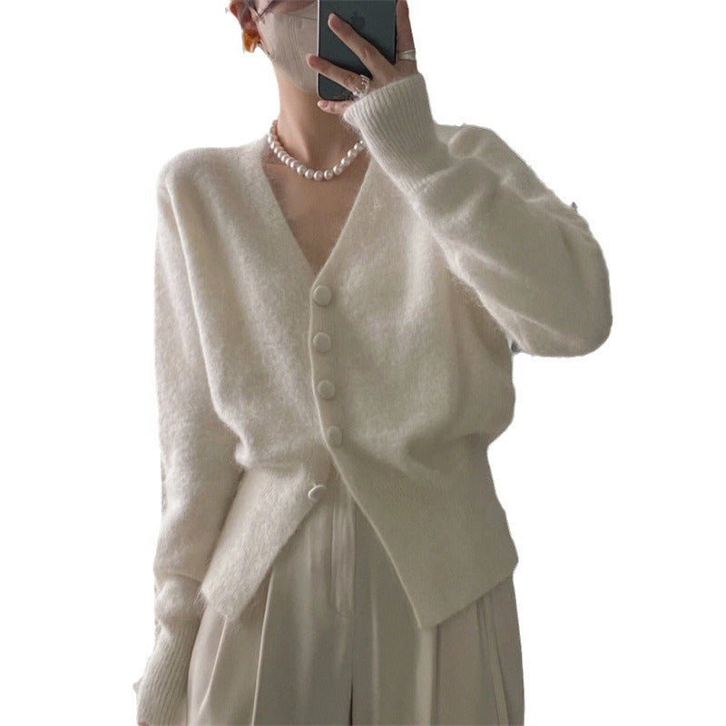 Damen Strickjacke mit tiefem V-Ausschnitt und weich fließendem Material WW