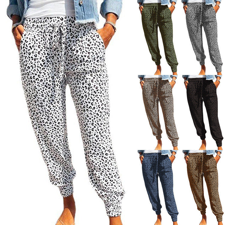 Damen Freizeit-Hose im tierischen Print WW