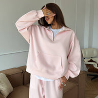 Damen bequemer und stylischer Fleece-Pullover mit halbem Reißverschluss und weiten Hosen WW