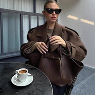 Damen stilvolle cropped Jacke im modernen Biker-Design mit doppeltem Knopfverschluss WW