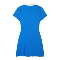 Femme Polo Kleid mit plissiertem Rock und kontrastierendem Kragen WW