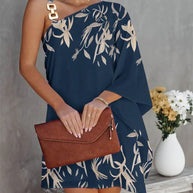 Damen asymmetrisches Minikleid mit dekorativem Schulterdetail und elegantem Design WW