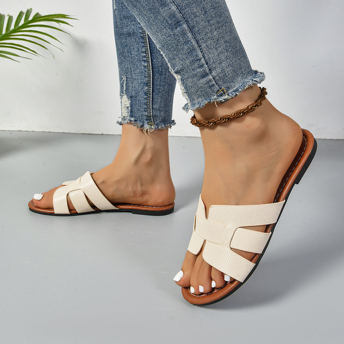 Damen Riemen-Sandalen im modernen Design mit komfortabler Fußbettung WW