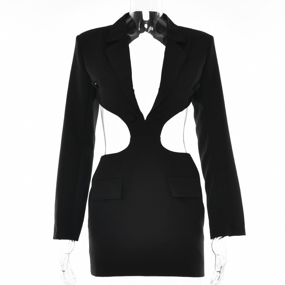Damen Blazer-Kleid mit aufregendem Cut-Out-Design und kontrastierenden Details W&W
