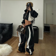 Damen Sportliches Crop-Set mit elastischem Bund und Kontraststreifen WW
