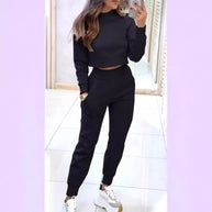 Damen Sportliches Lounge-Set mit cropped Oberteil und hohen Hüftbund WW