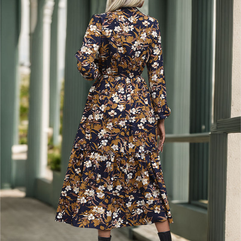 Damen Midikleid mit floralem Design und eleganter Taillierung W&W Mode