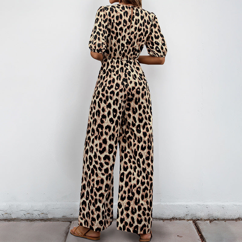 Damen lässiger Jumpsuit mit Leo-Muster und schulterfreien Puffärmeln WW
