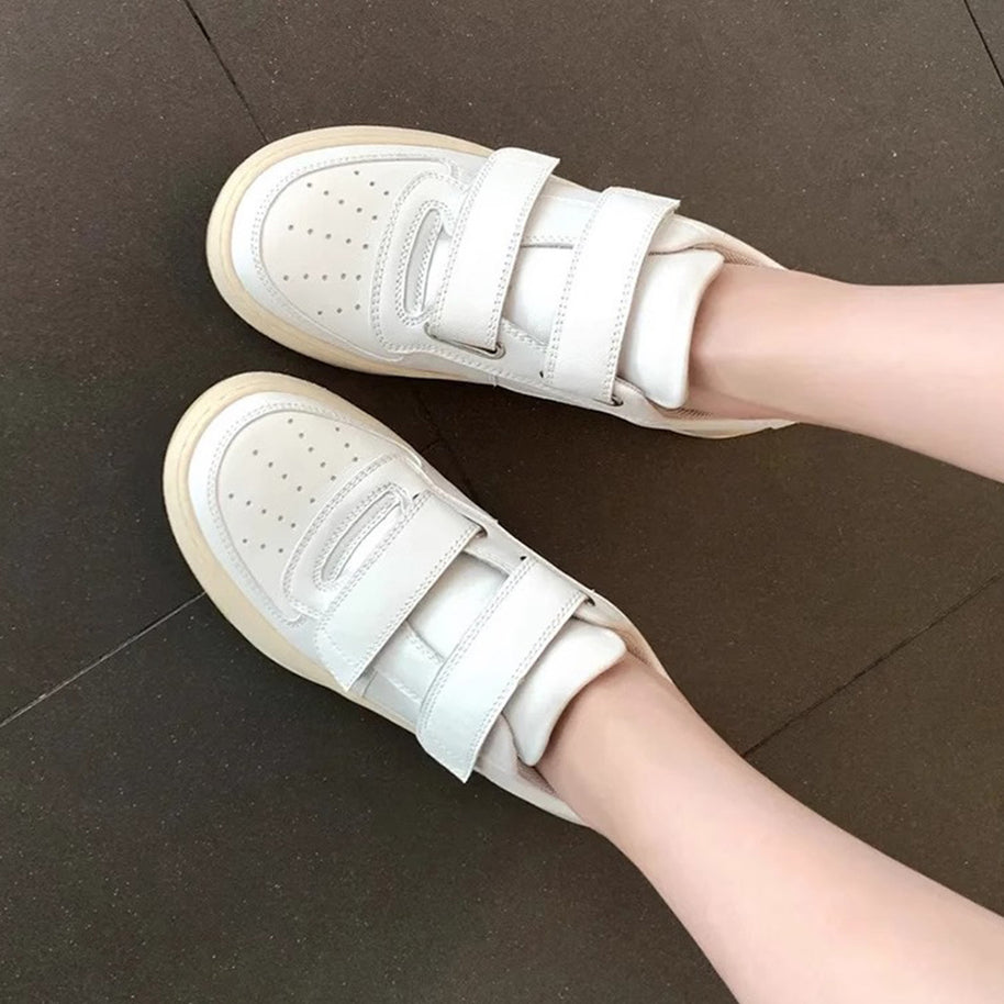 Damen Sneakers mit verstellbaren Klettverschlüssen und komfortabler Dämpfung WW