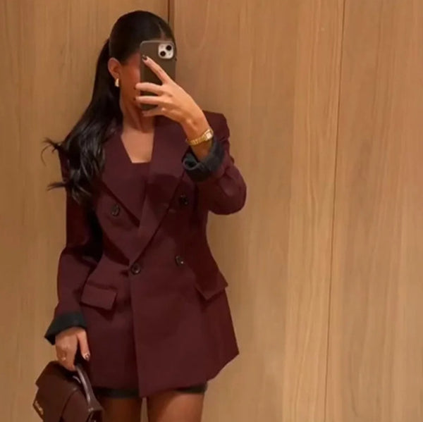 Damen Doppelt geöffneter Blazer mit elegantem Schnitt und feinen Details WW