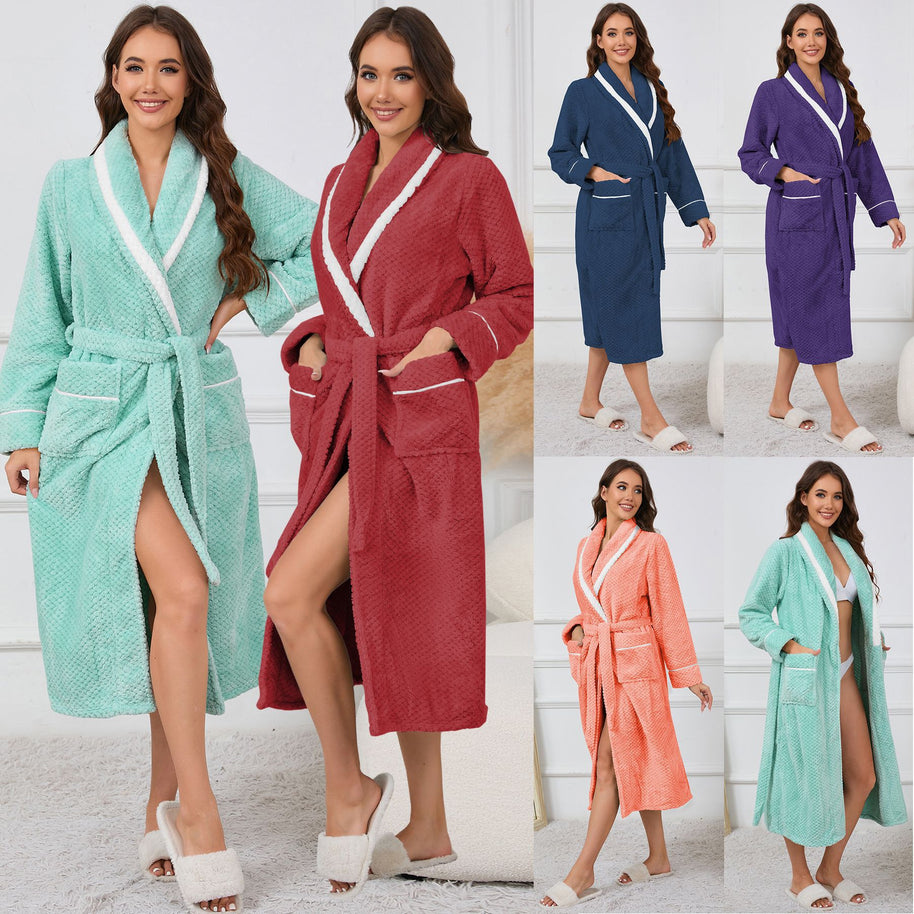 Damen Kuscheliger Bademantel mit hohen Taschen und Gürtel WW