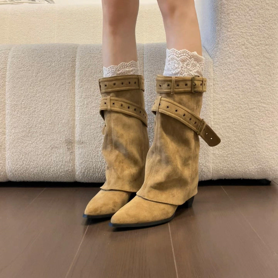 Damen Stilvolle Stiefeletten mit verzierter Riemen-Optik WW