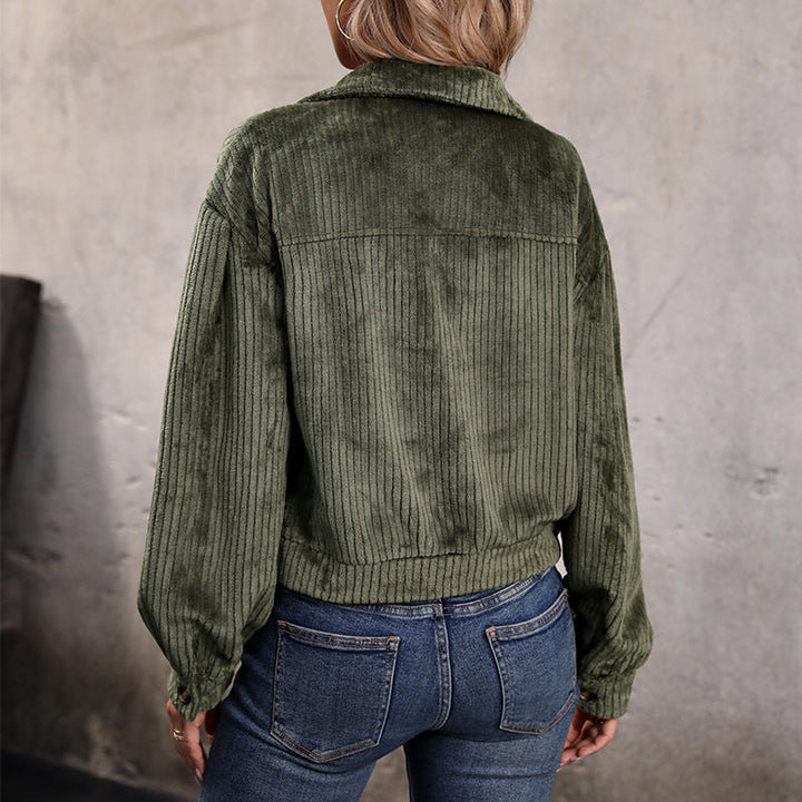 Damen Strickjacke im lässigen Cord-Look mit dekorativen Knöpfen und zwei Brusttaschen W&W Mode