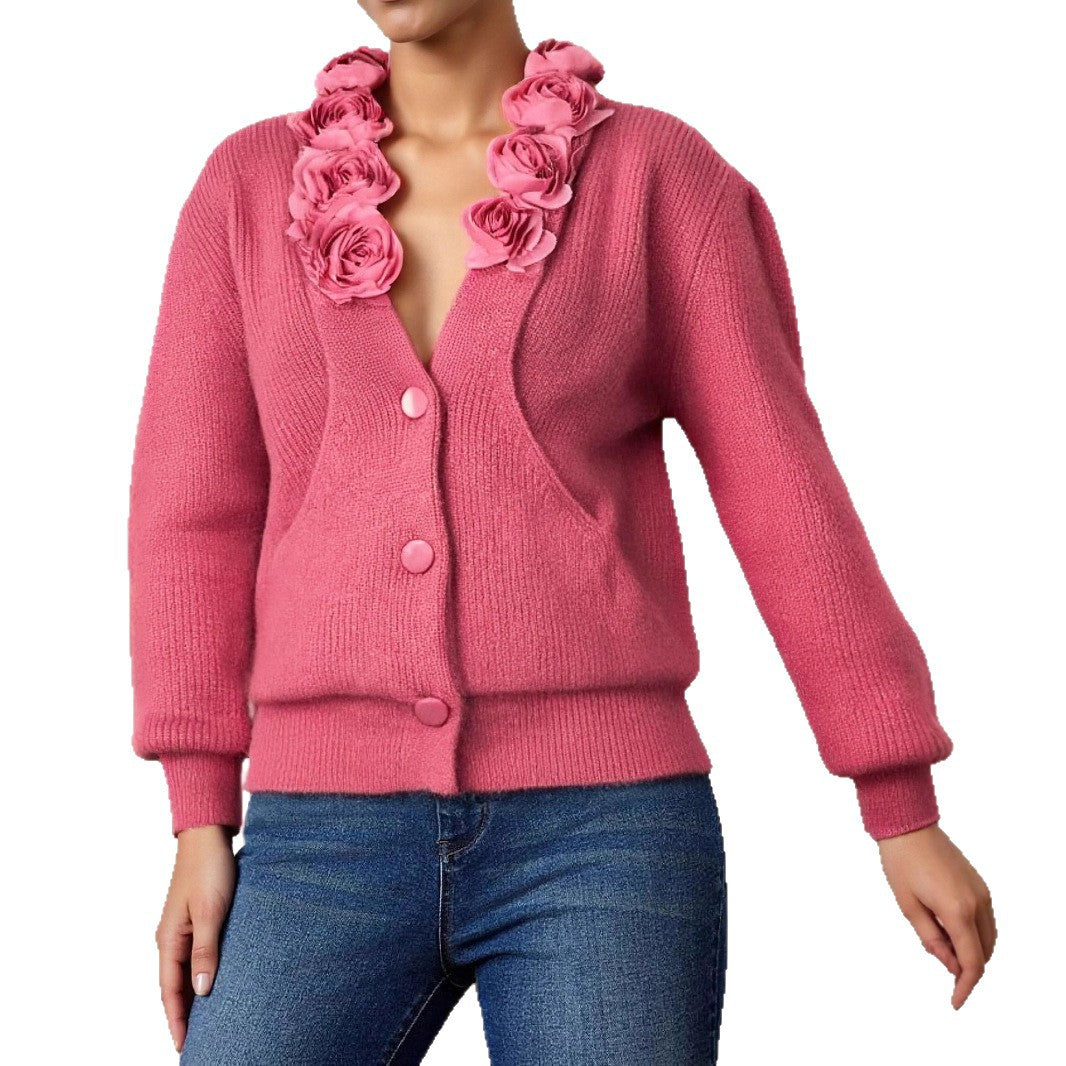 Damen Strickjacke mit floraler Applikation und tiefem V-Ausschnitt WW