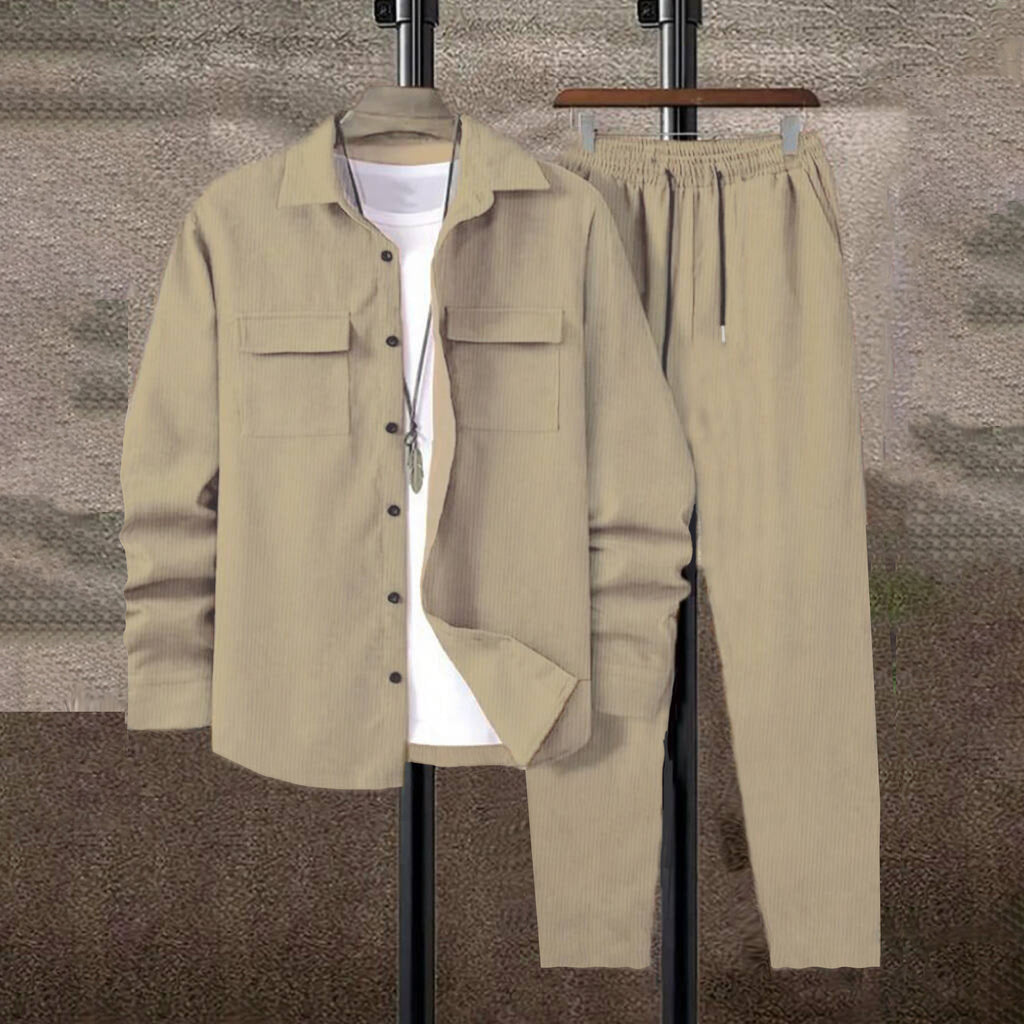 Herren Freizeitanzug mit gestreiftem Design und praktischen Taschen WW