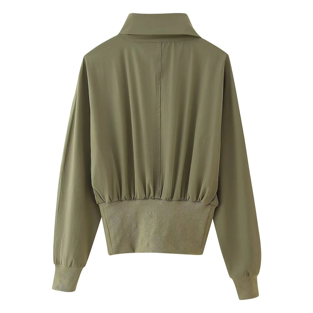 Damen Übergangsjacke mit modernem asymmetrischem Reißverschluss und hohen Kragen W&W Mode