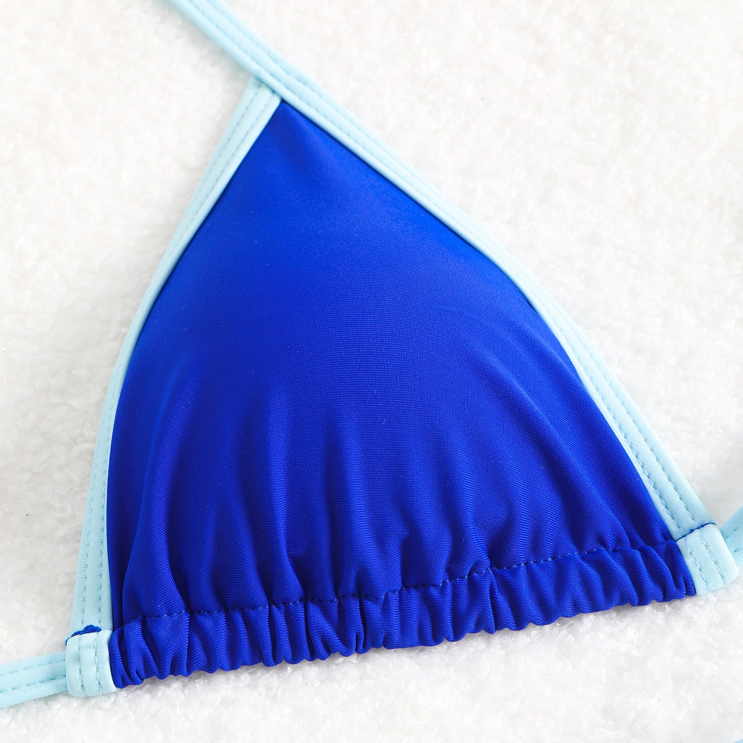 Damen Triangel-Bikini-Set mit verstellbaren Schleifen und kontrastierenden Akzenten WW