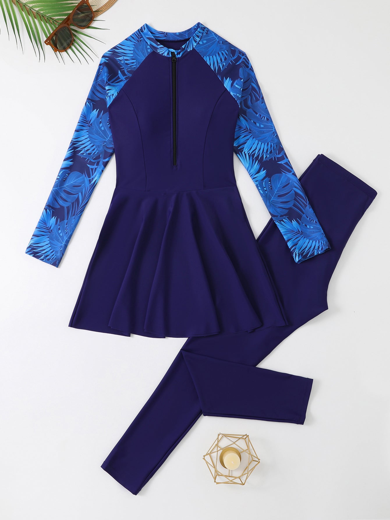 Damen Schwimmanzug mit Rockteil und sportlichem Stil WW