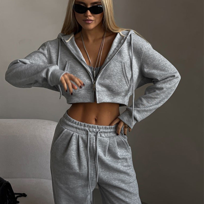 Damen stylisches Crop-Set aus Kapuzenpullover und bequemen Jogginghosen WW