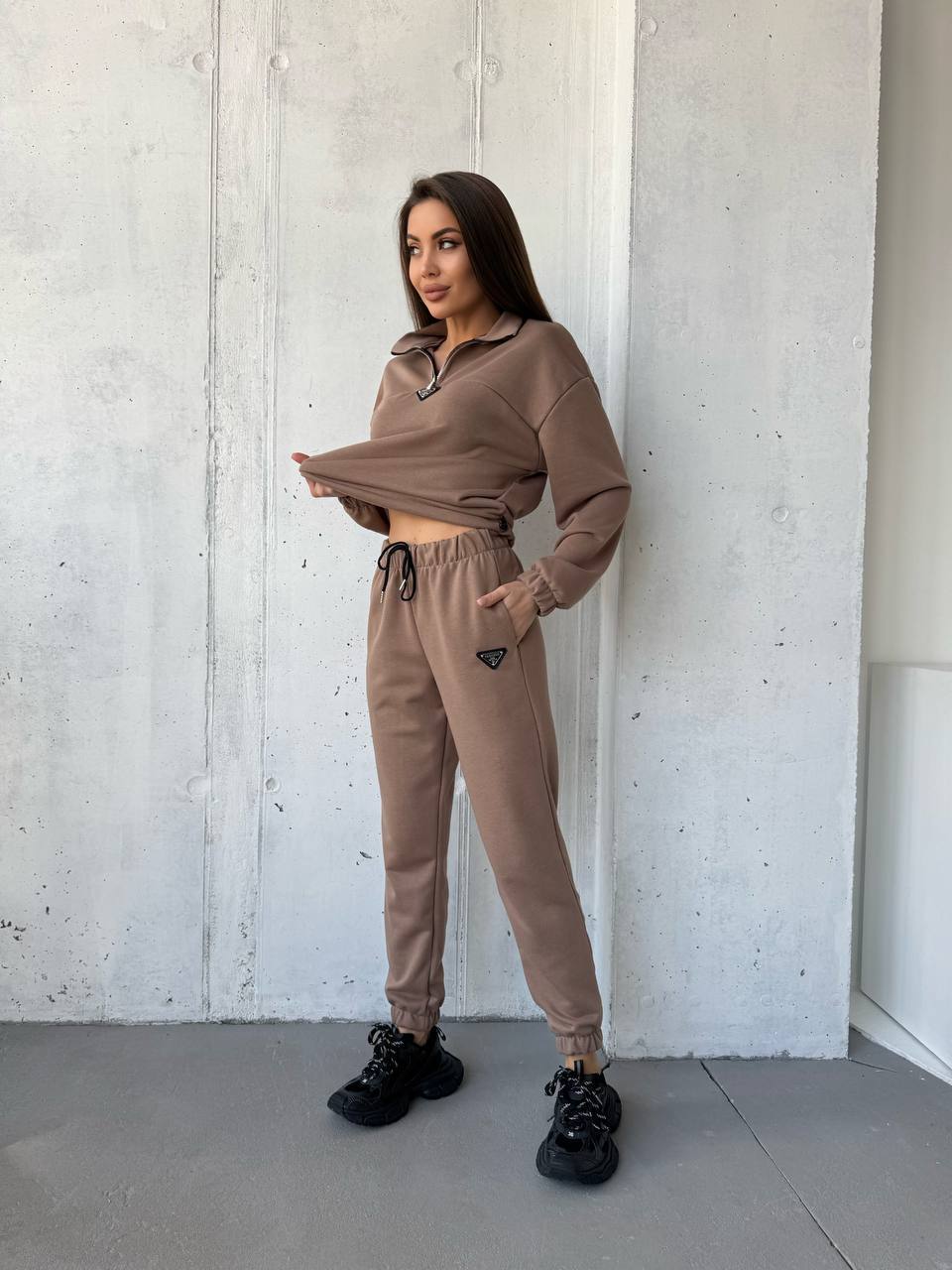 Damen sportliches Set aus weichem Fleece mit Kapuze WW