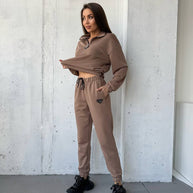 Damen sportliches Set aus weichem Fleece mit Kapuze WW