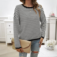 Damen lässiger Streifenpullover mit farbigen Akzenten WW
