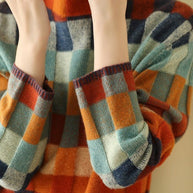 Rollkragenpullover mit eleganter Print