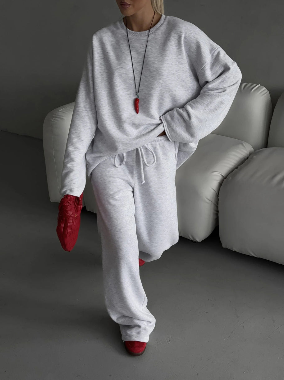 Damen Bequemer und stylischer Oversize Sweat-Anzug mit elastischem Bund WW
