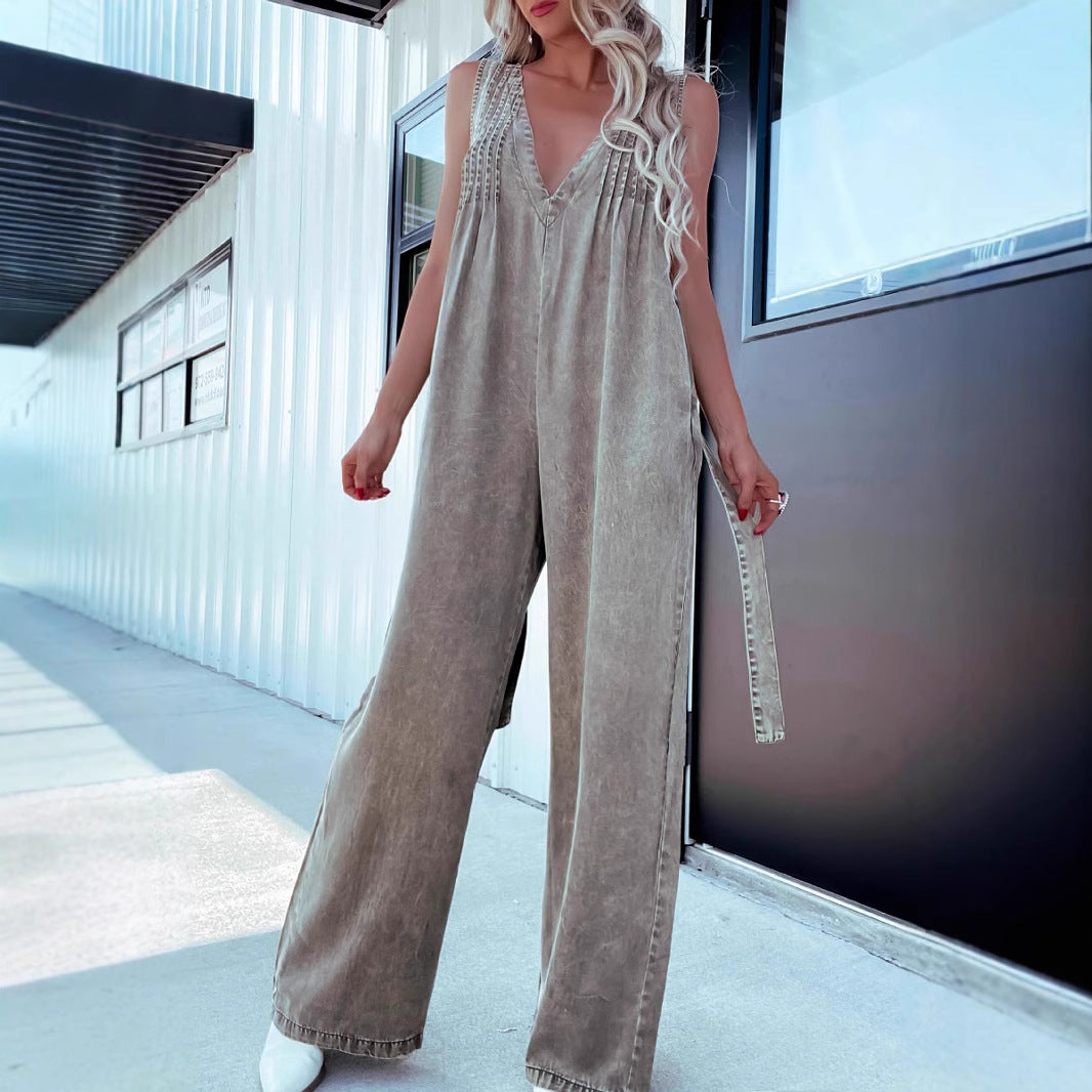Damen Jumpsuit mit tiefem V-Ausschnitt und praktischen Taschen WW