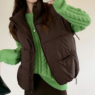 Damen Wattierte Freizeitweste mit hochabschließendem Kragen und praktischen Eingrifftaschen WW