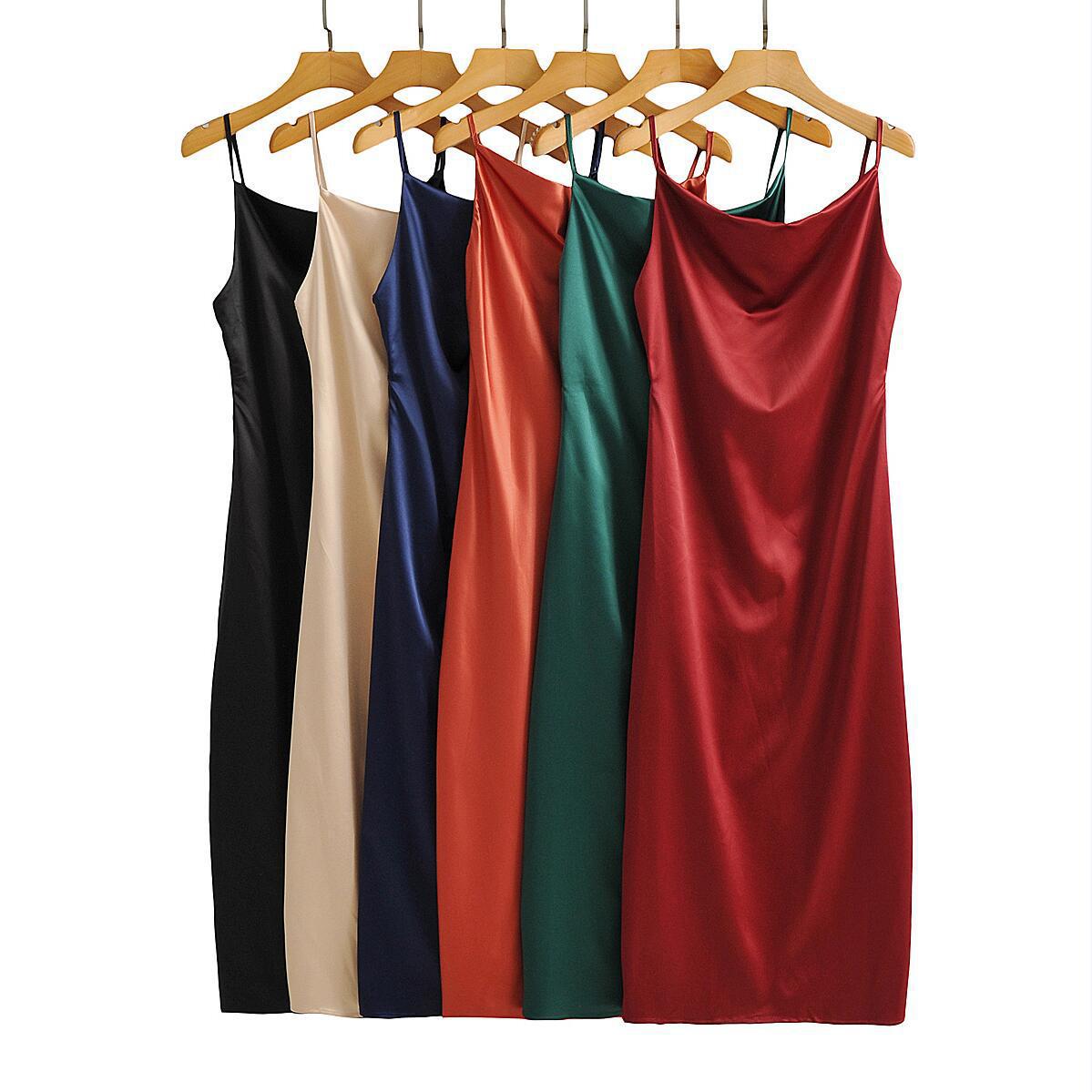 Damen Satin-Midikleid mit verführerischem V-Ausschnitt und Spaghettiträgern WW