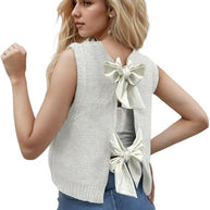 Damen Strickjacke mit dekorativem Rückendesign und Schleifendetails WW