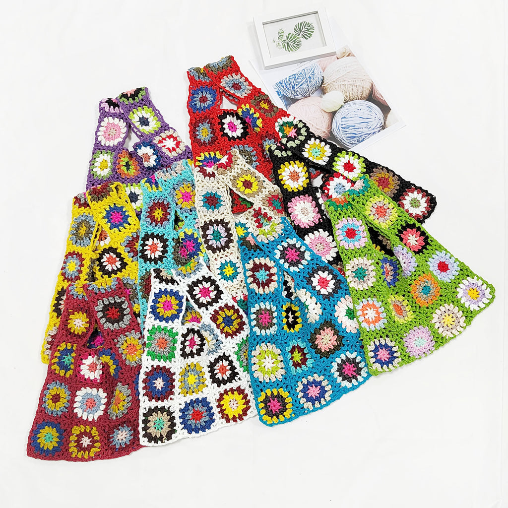 Damen gehäkelte Umhängetasche im bunten Granny-Square-Design WW