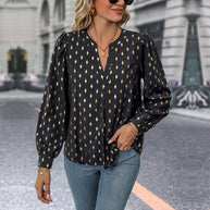 Damen Bluse mit elegantem V-Ausschnitt und feinen Rüschendetails WW