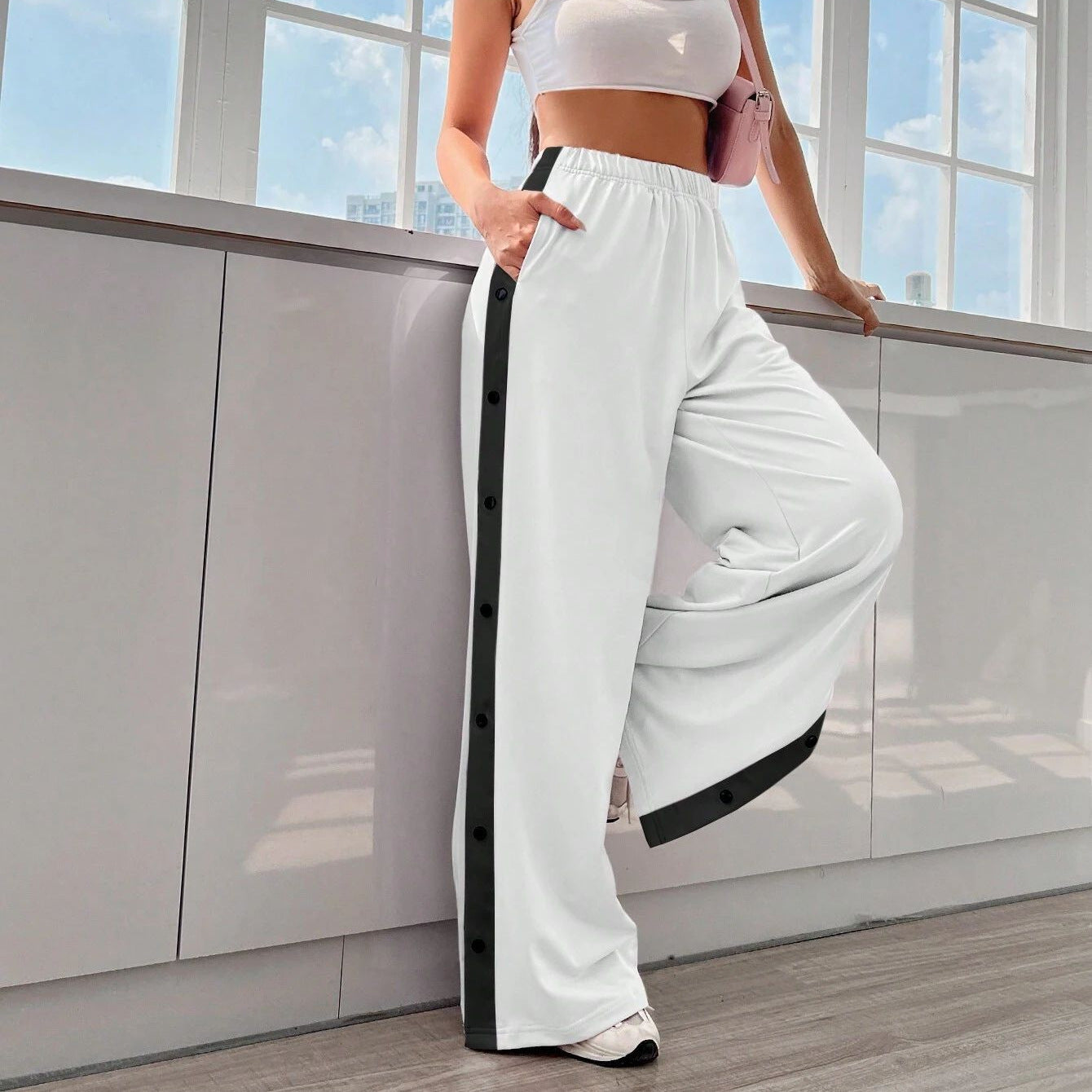 Damen Sportliche Palazzo-Hosen mit seitlichen Druckknöpfen und elastischem Bund WW