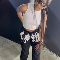 Damen Slim Fit Jogginghose mit modernem Logo WW