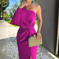 WW | Maxikleid aus Satin mit Einer Schulte