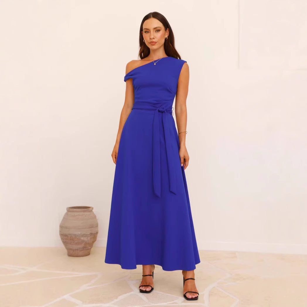 Damen Maxikleid mit asymmetrischem Schnitt und eleganter Drapierung WW