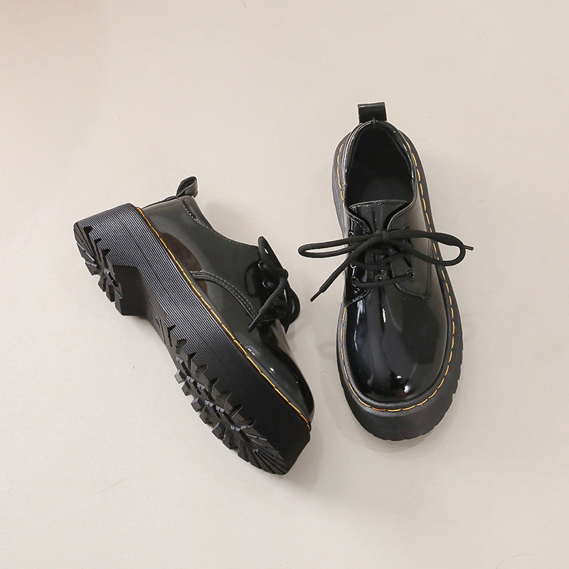Damen Chunky Schnürschuhe mit robustem Profil und modischem Design W&W Mode