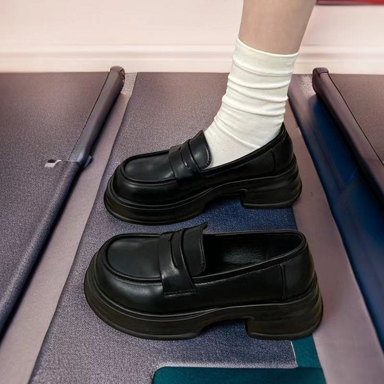 Damen Chunky Mokassins mit integriertem Socken-Design und glänzendem Obermaterial W&W