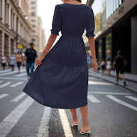 Damen Midi-Kleid mit knöpfbarem V-Ausschnitt und luftigen Puffärmeln WW