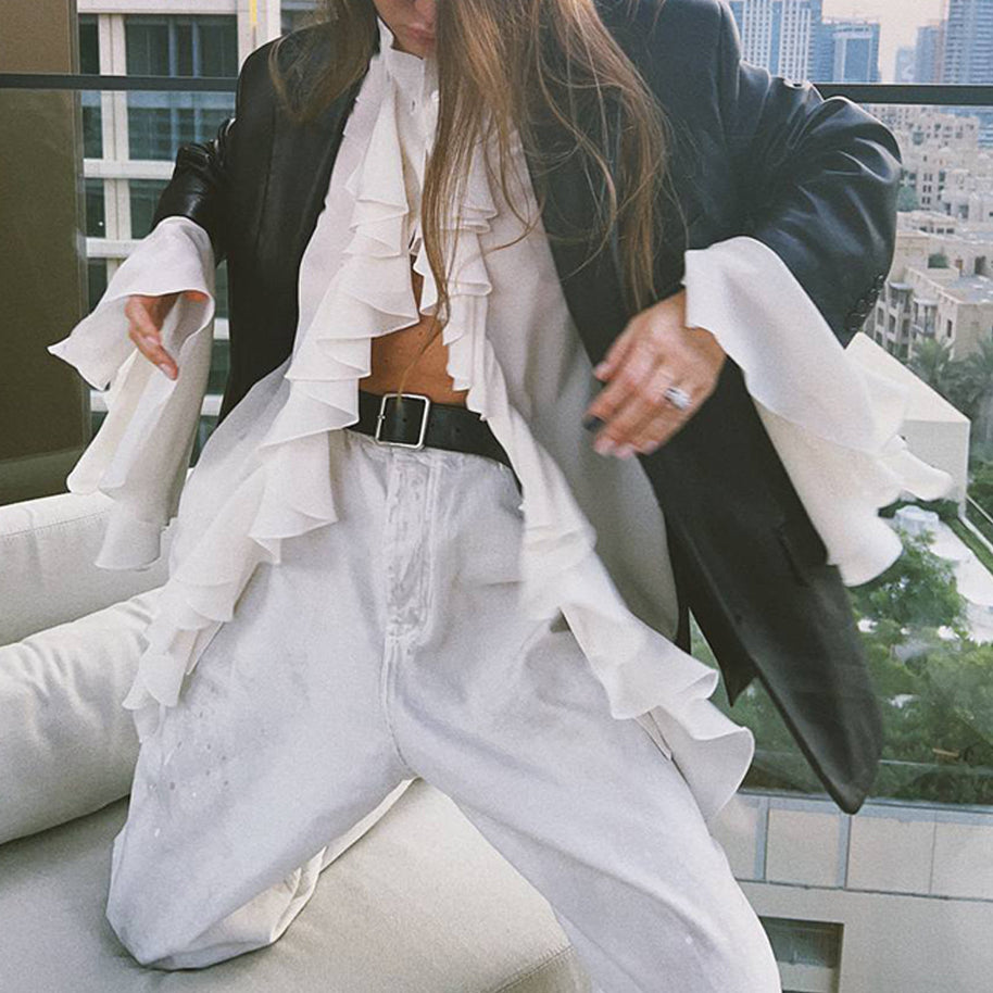 Damen Rüschenshirt mit weit ausgestellten Ärmeln WW