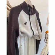 Damen Strickcardigan mit elegantem Kragen und Knopfdetails WW