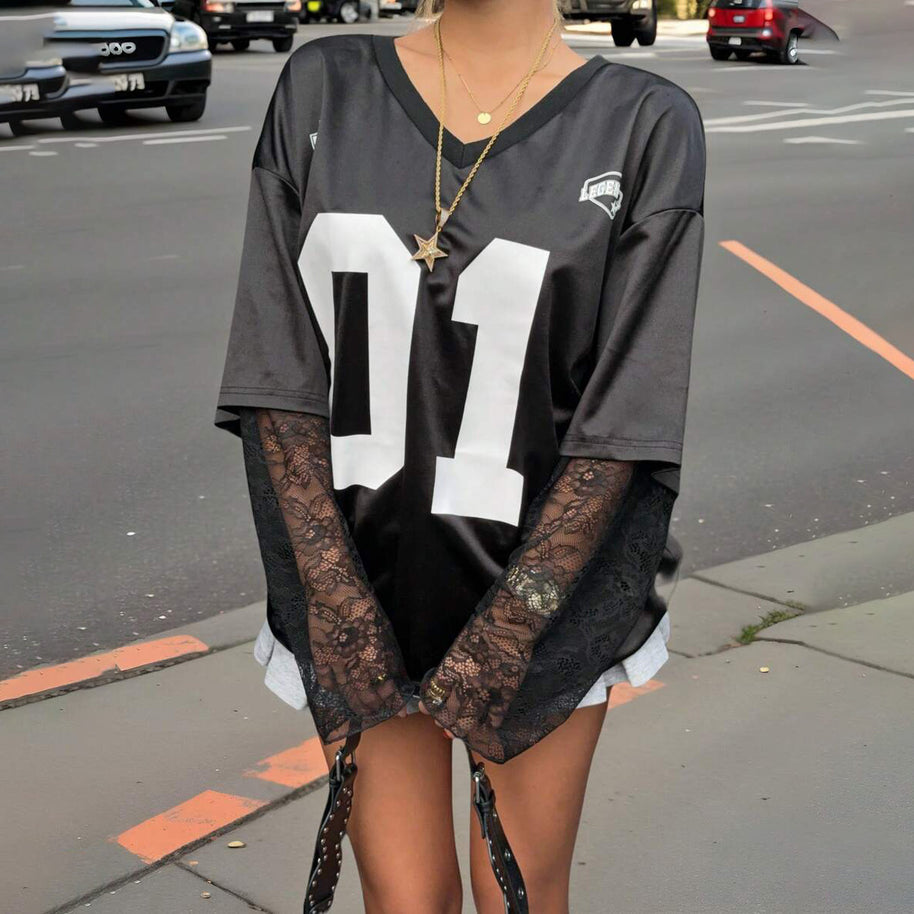 Damen Streetstyle Oversized T-Shirt mit Lace-Ärmeln WW