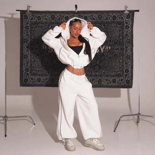 Damen Sportliche Oversized Loungewear mit reflektierenden Details WW