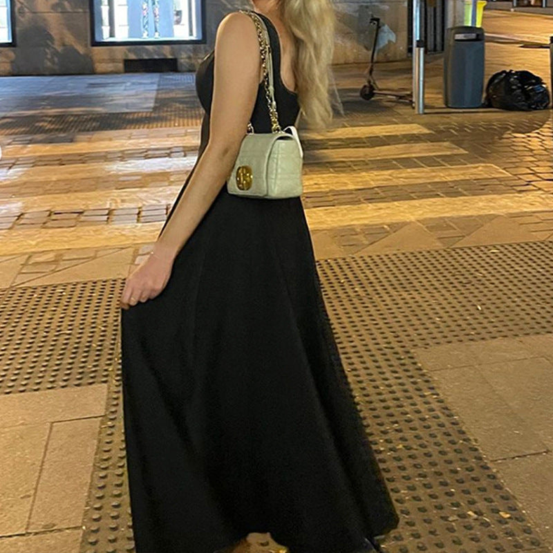 Damen Maxikleid mit elegantem quadratischen Ausschnitt und fließendem Rock W&W Mode